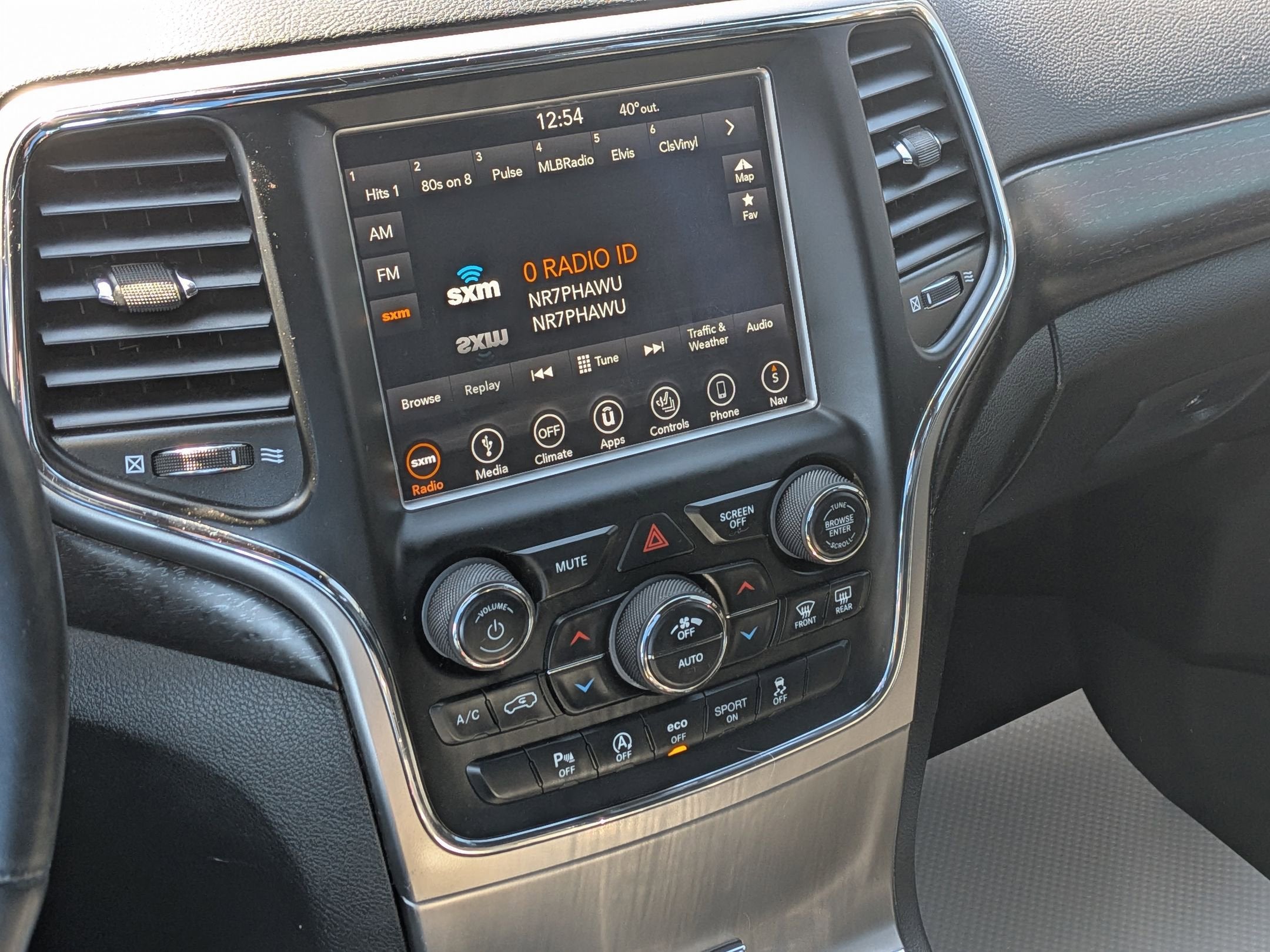 2018 Jeep Grand Cherokee Altitude