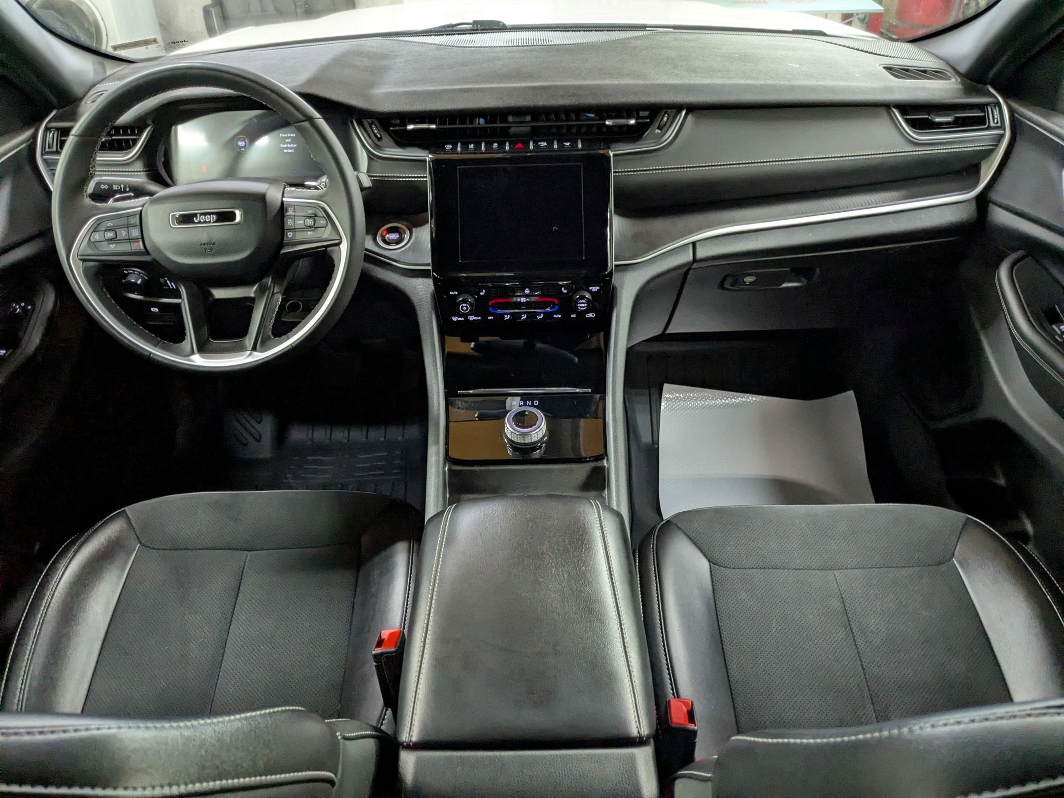 2024 Jeep Grand Cherokee Altitude