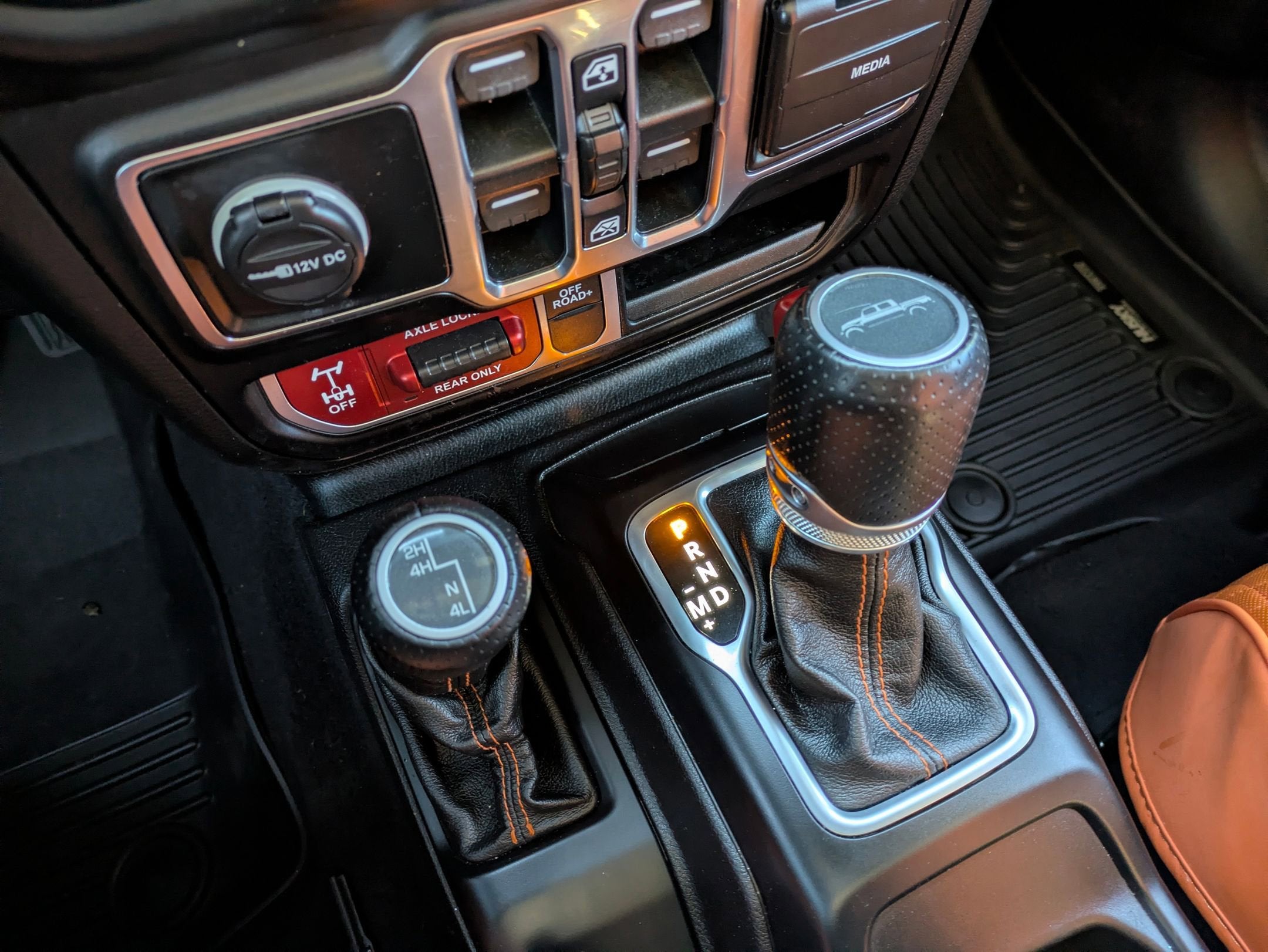 2021 Jeep Gladiator Mojave