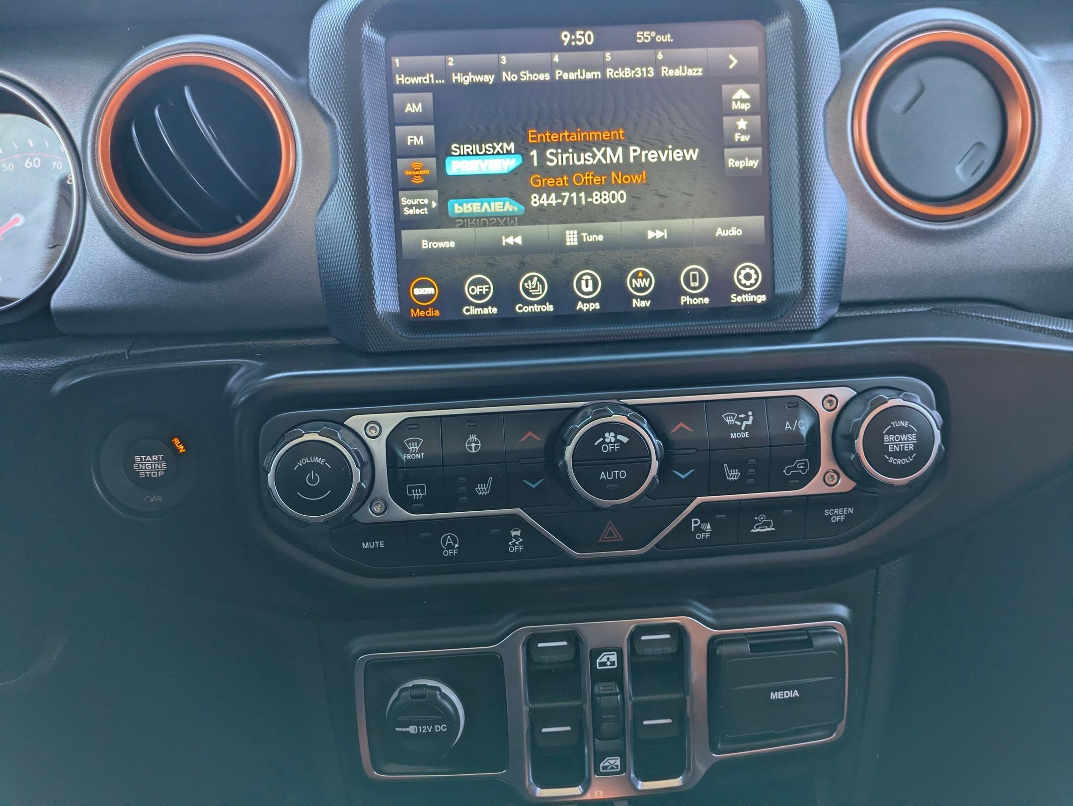 2021 Jeep Gladiator Mojave