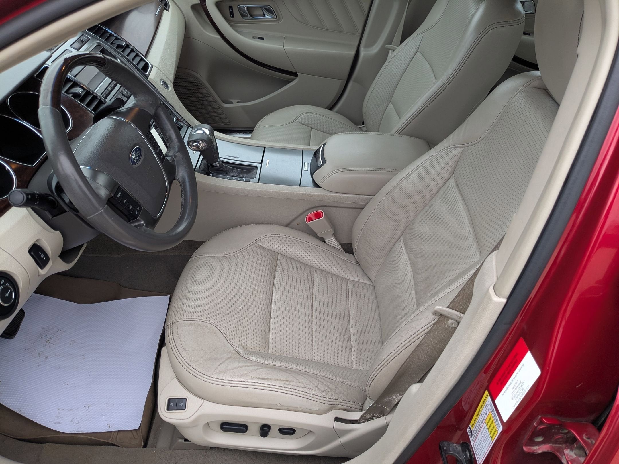 2010 Ford Taurus Limited