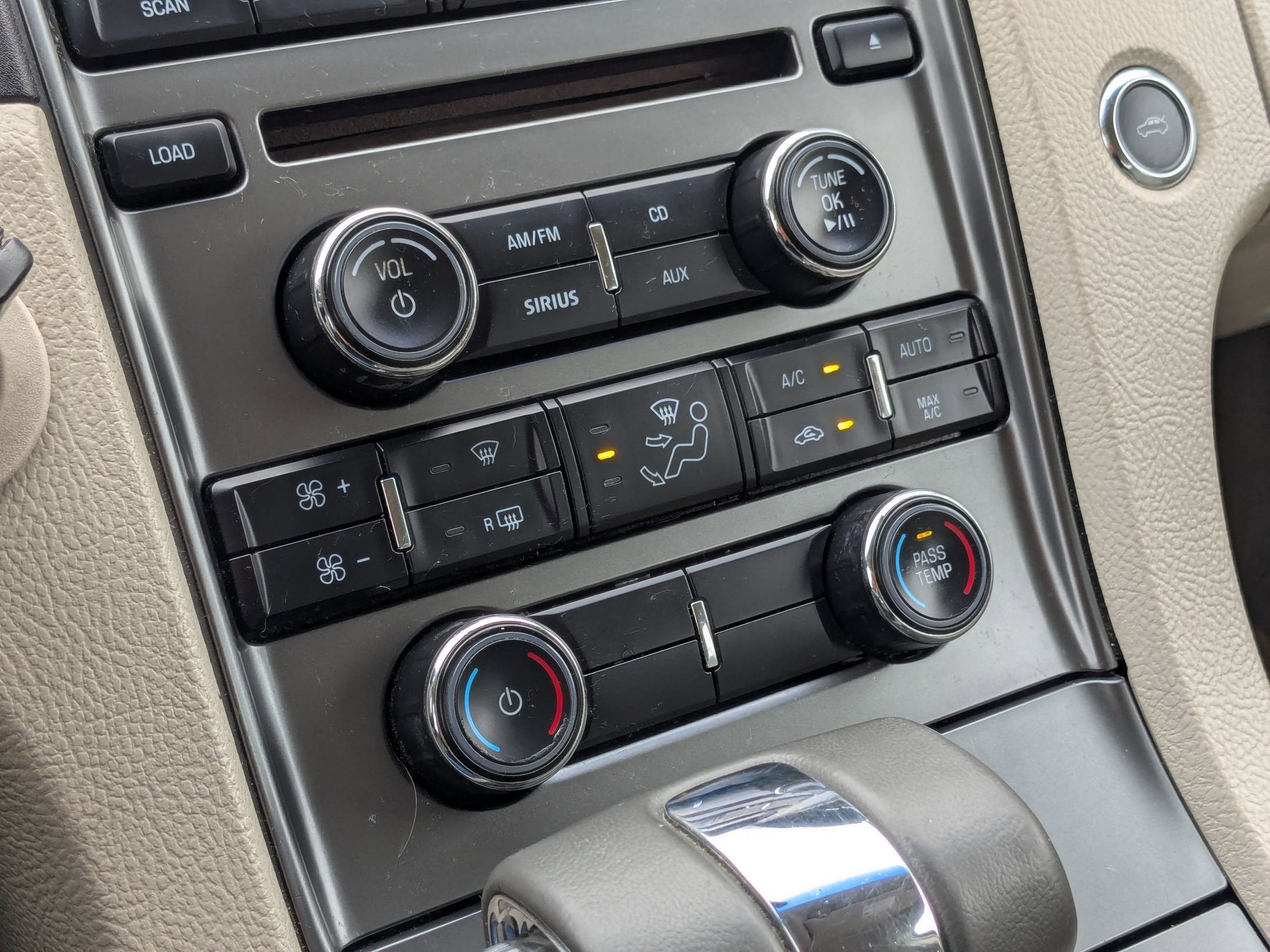 2010 Ford Taurus Limited