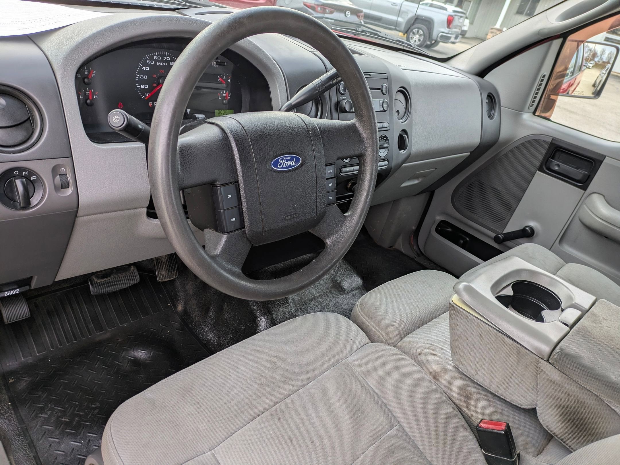 2005 Ford F-150 STX