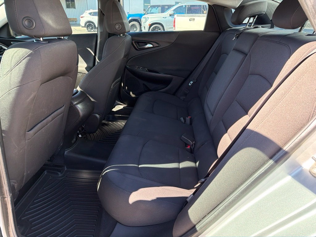 2017 Chevrolet Malibu LS