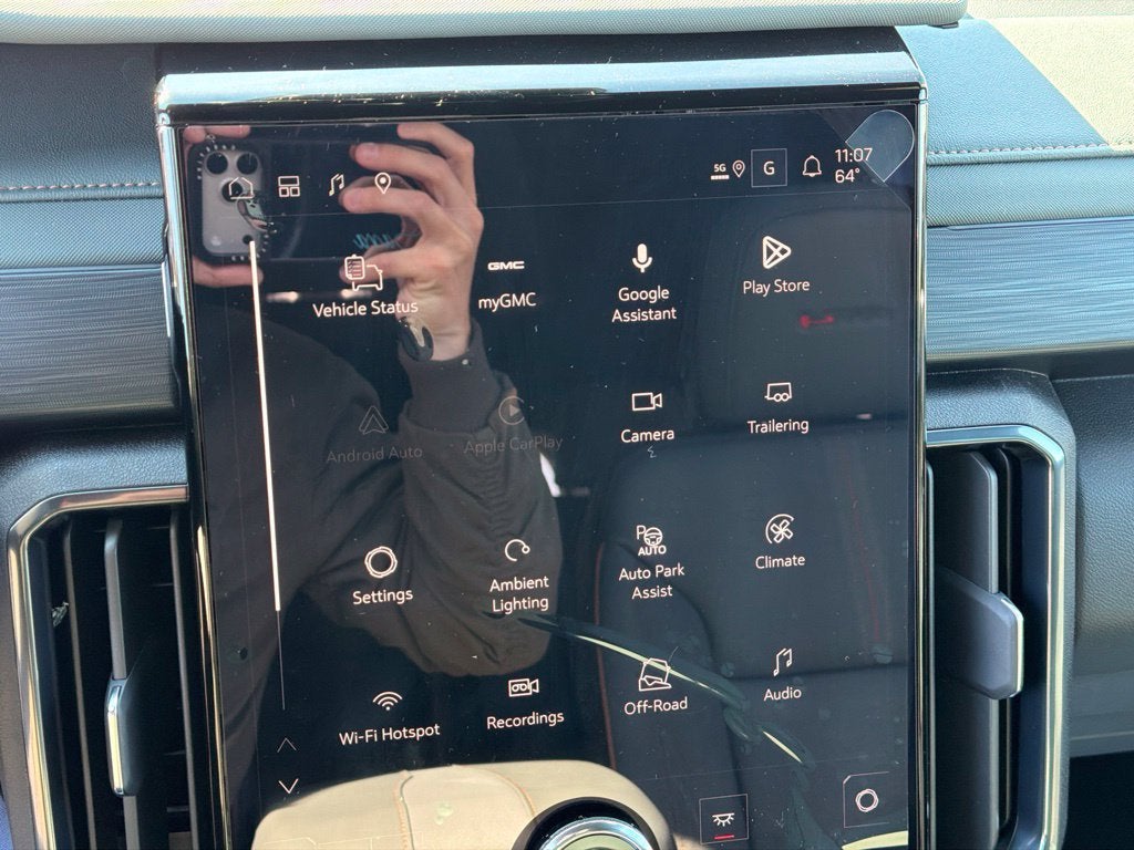 2027 GMC Acadia AT4