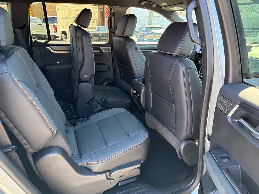 2027 GMC Acadia AT4