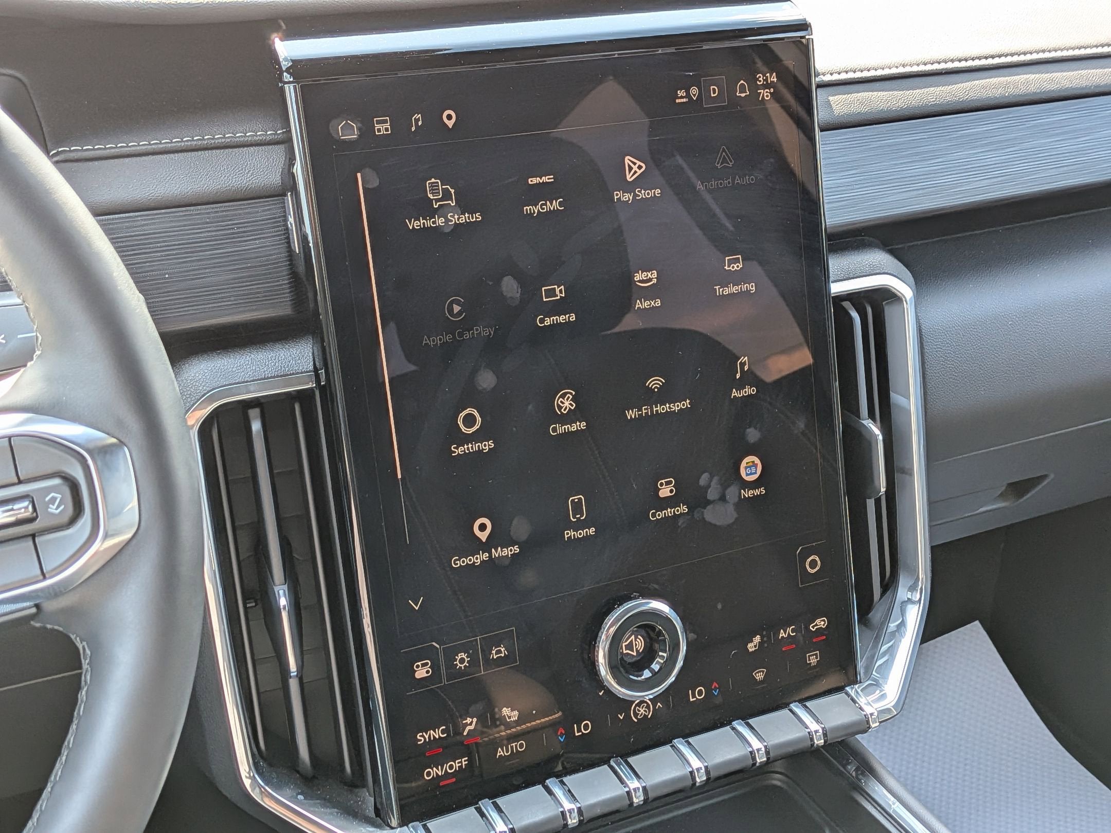2025 GMC Acadia Elevation