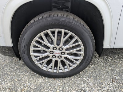 2025 GMC Acadia Denali