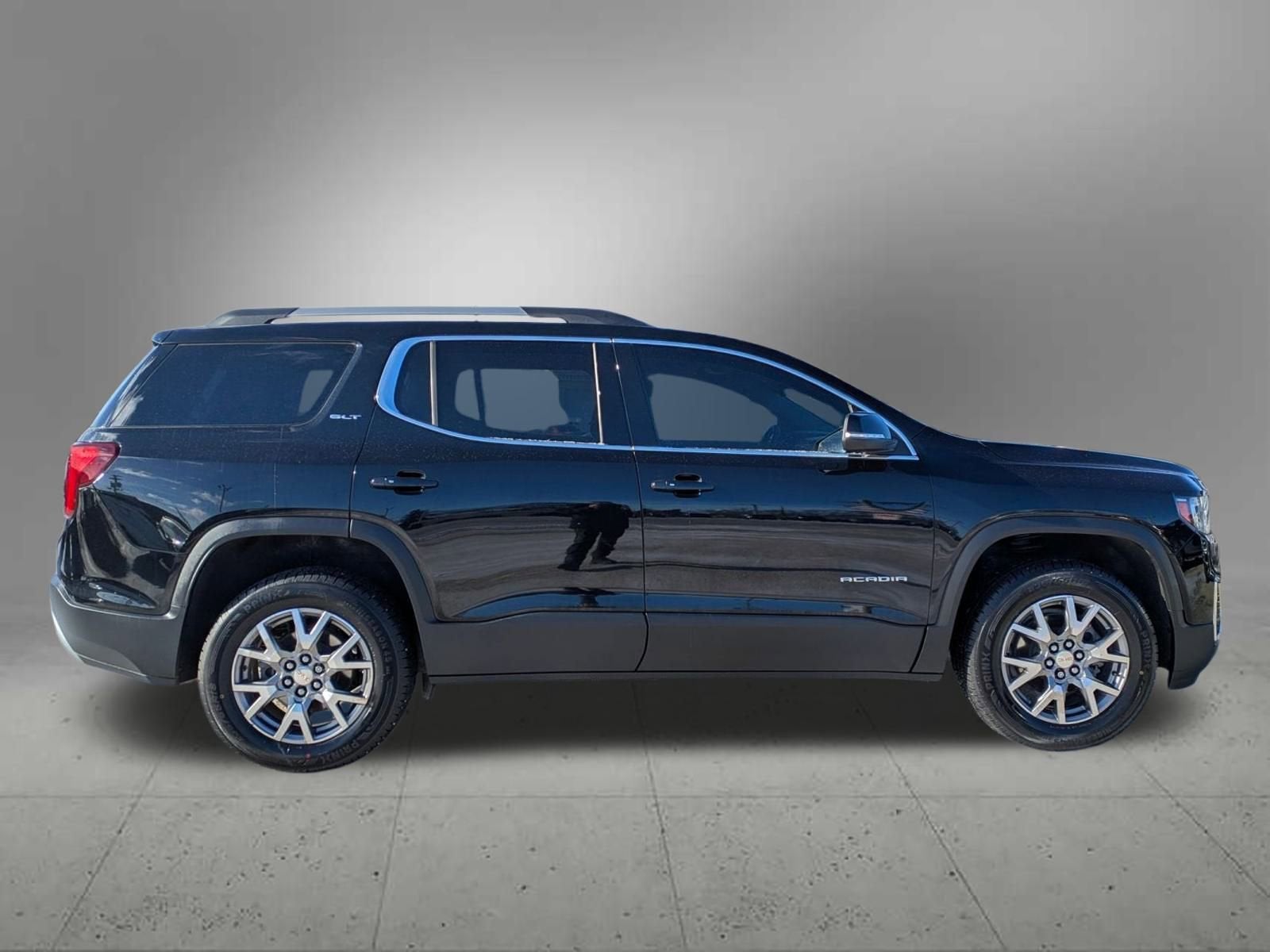 2022 GMC Acadia SLT