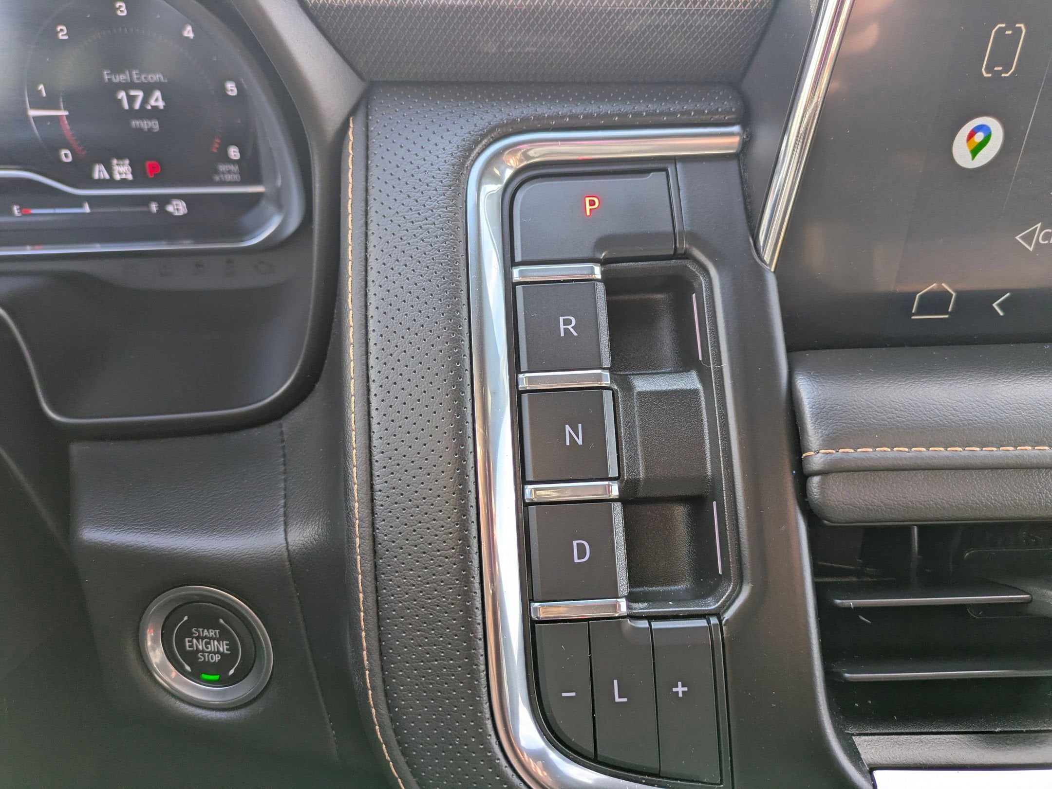2022 GMC Yukon AT4