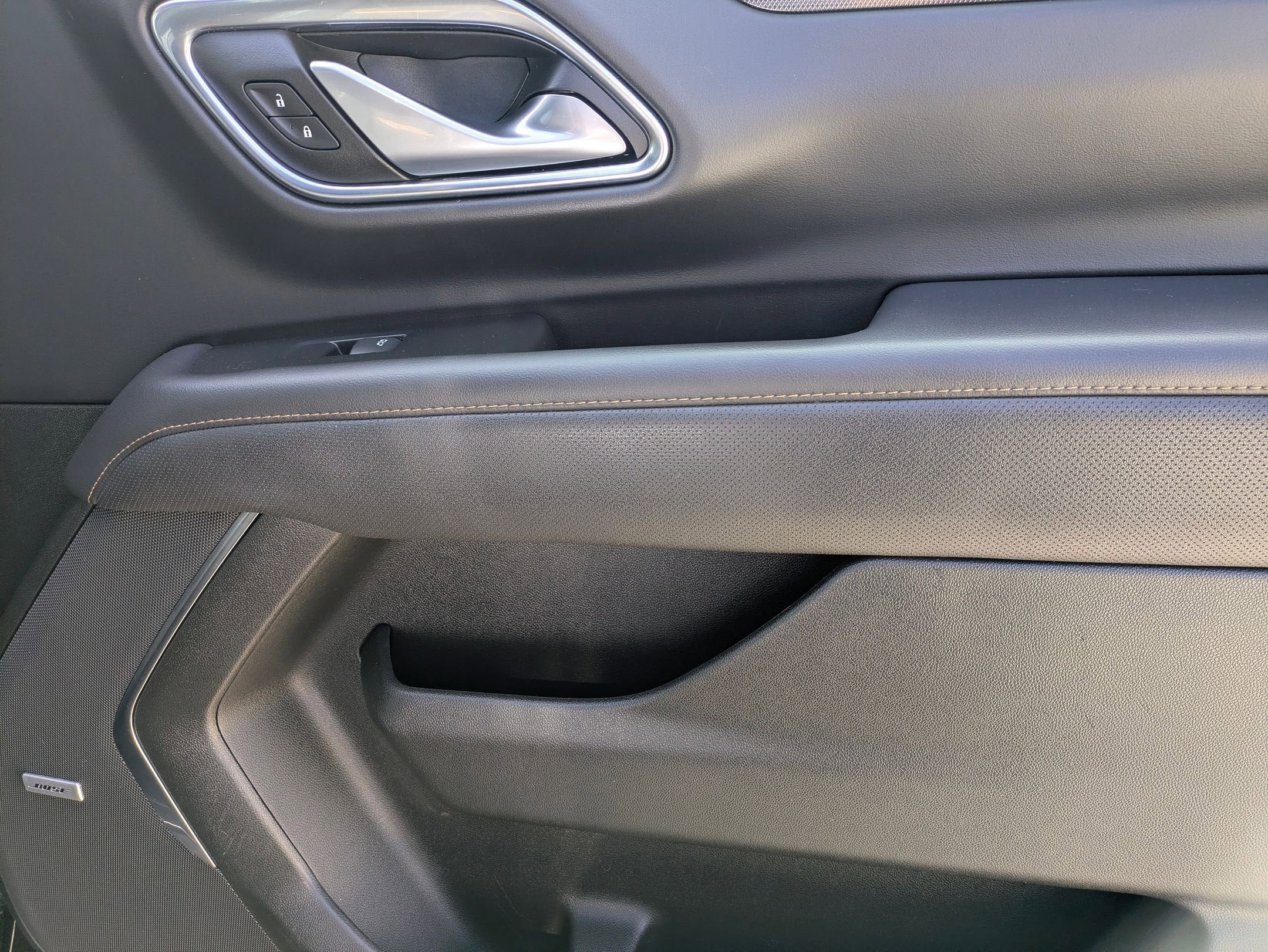 2022 GMC Yukon AT4 - Photo 29