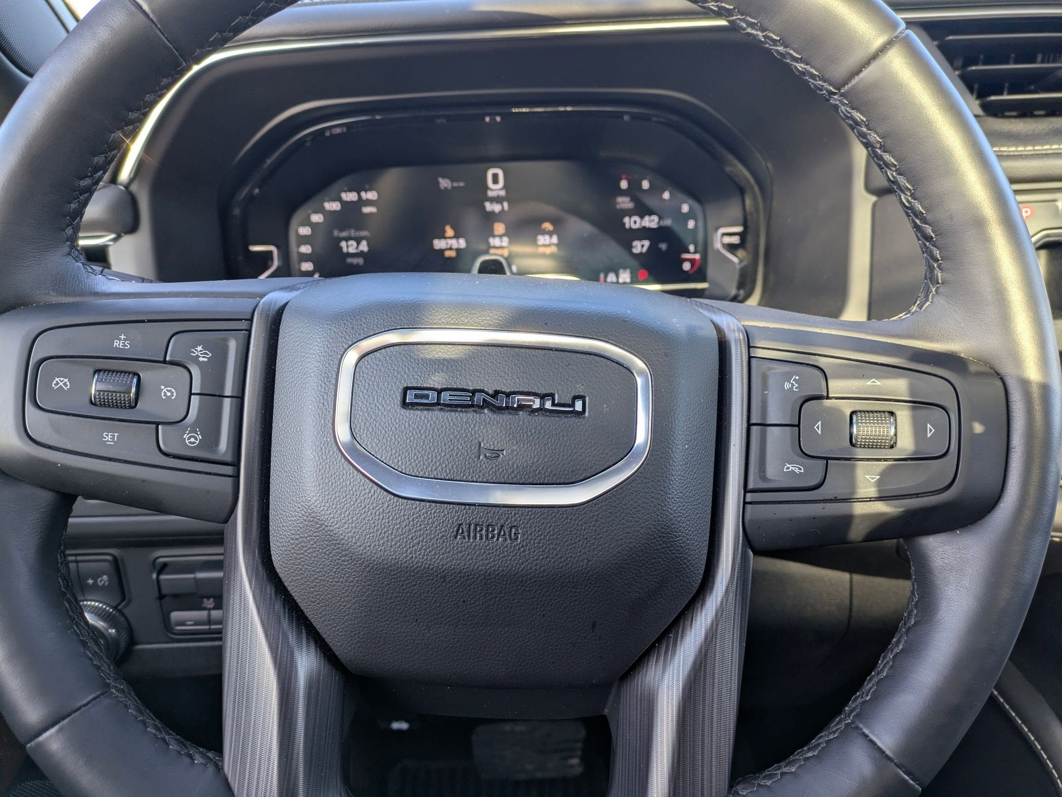 2024 GMC Yukon XL Denali Ultimate