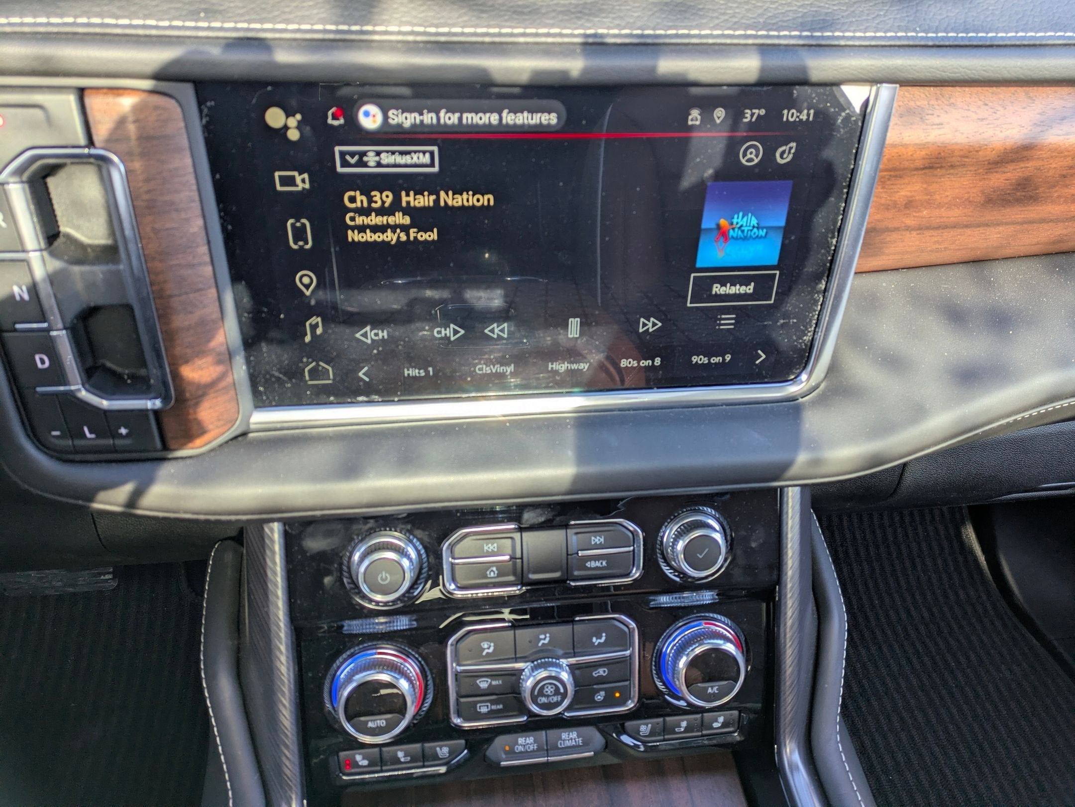 2024 GMC Yukon XL Denali Ultimate