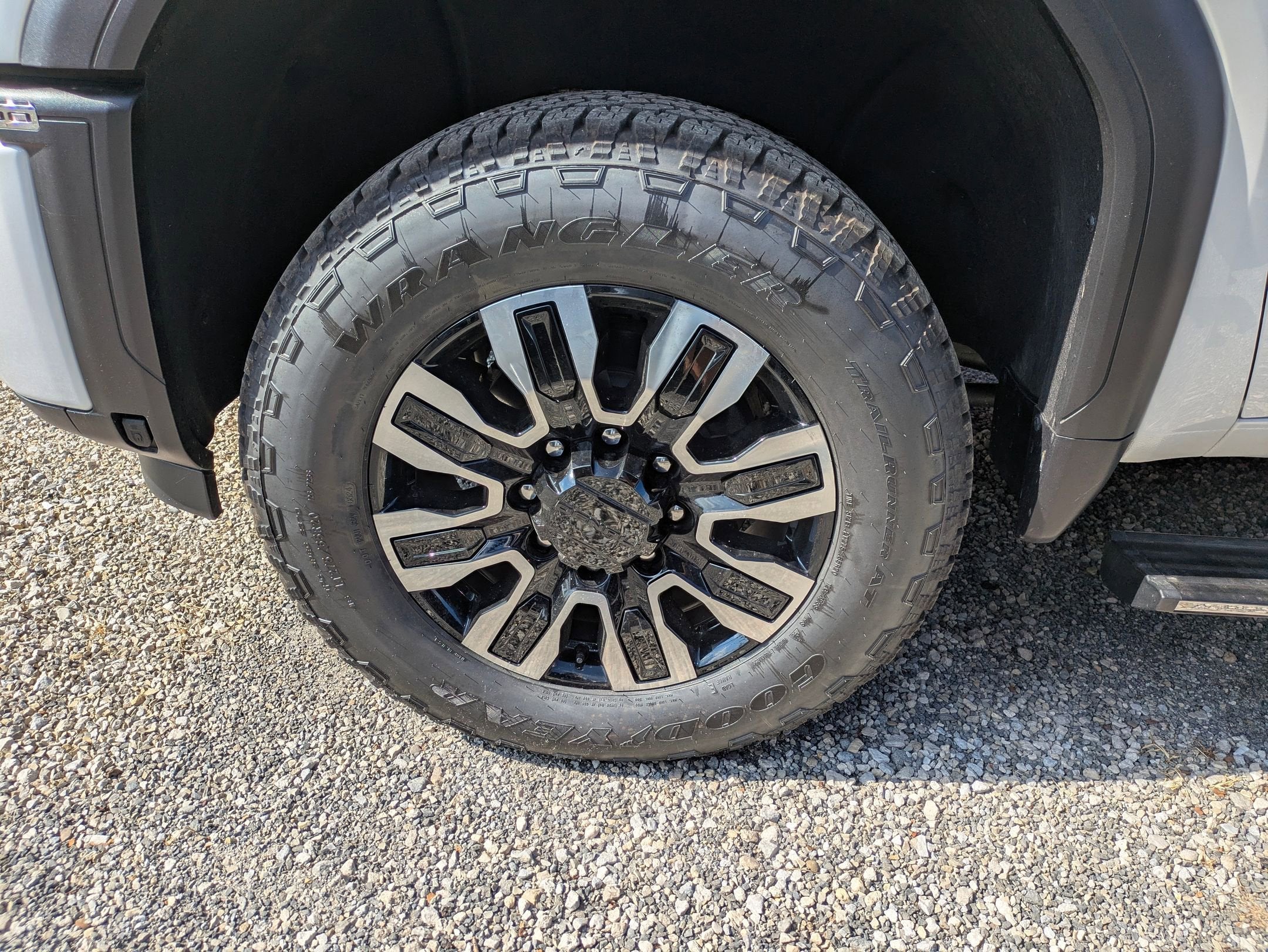 2024 GMC Sierra 2500 HD Denali Ultimate