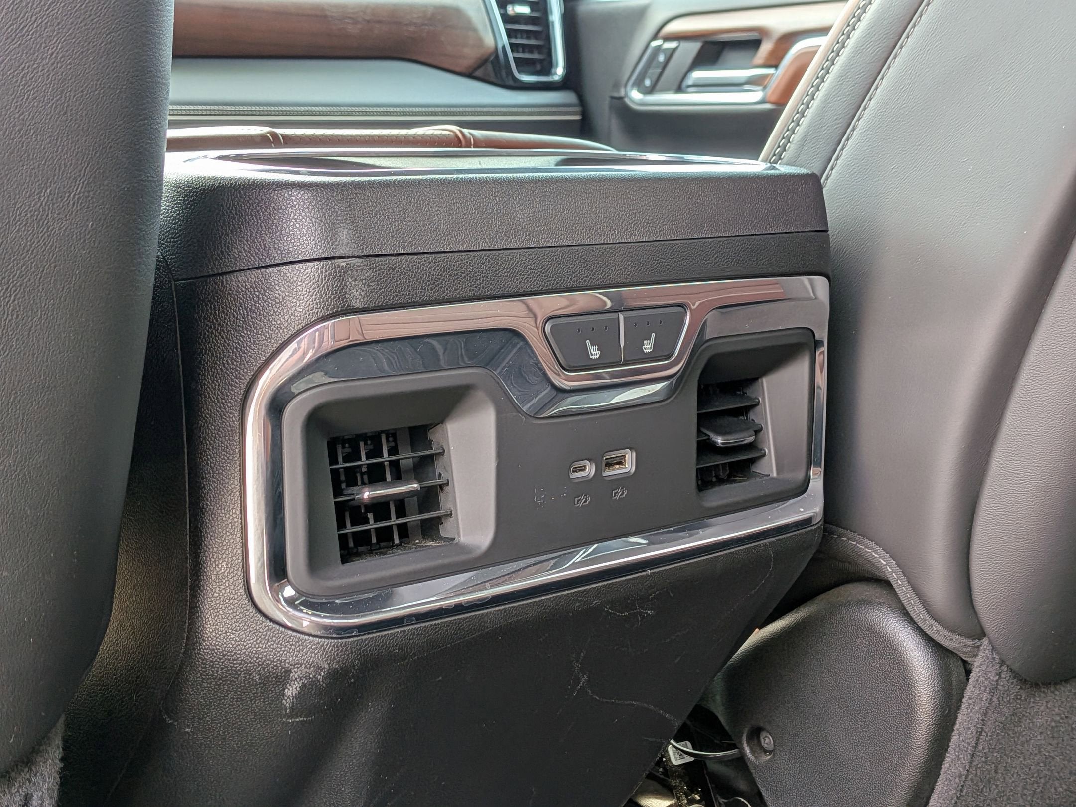 2024 GMC Sierra 3500 HD Denali Ultimate