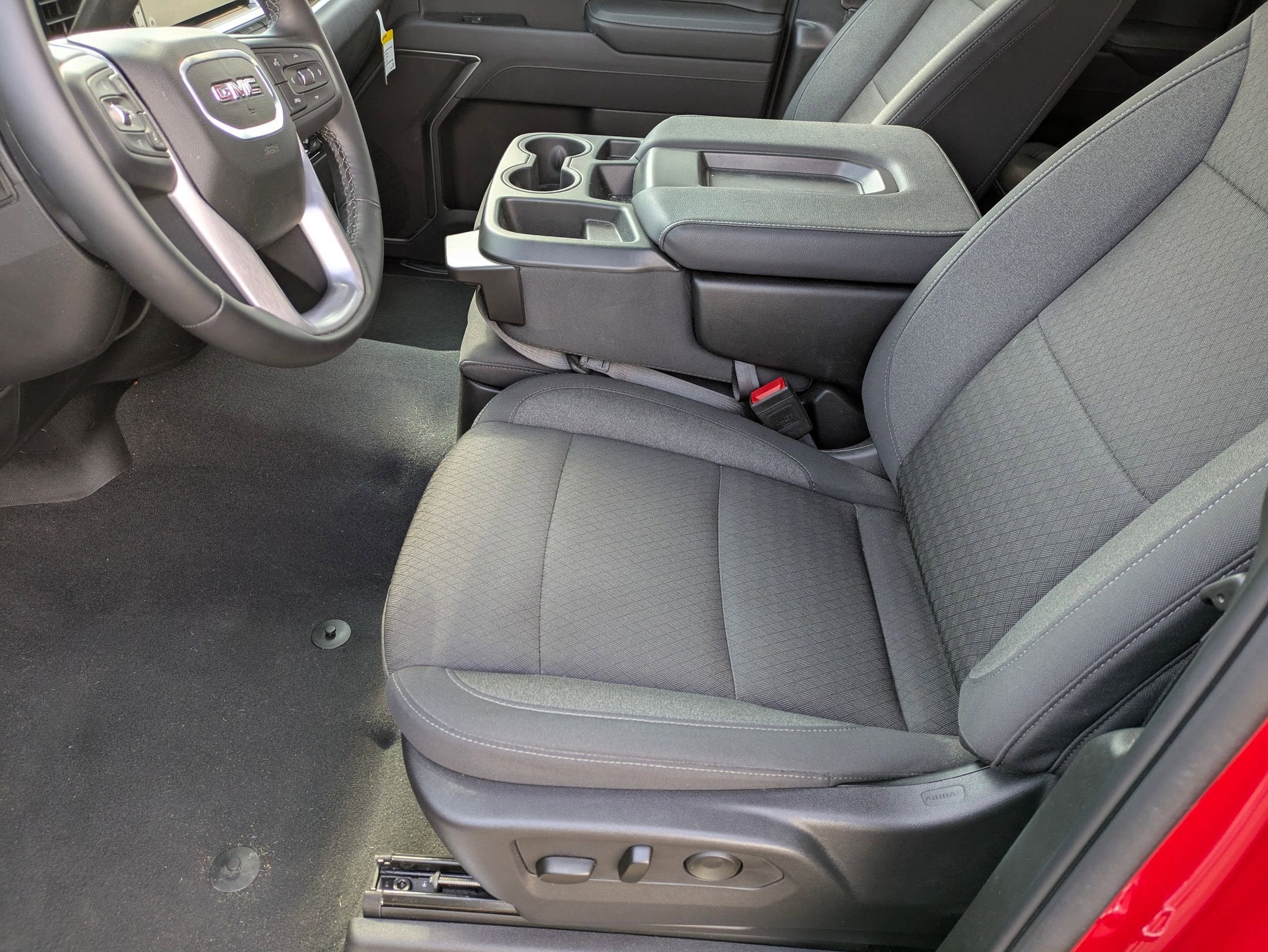 2025 GMC Sierra 1500 SLE