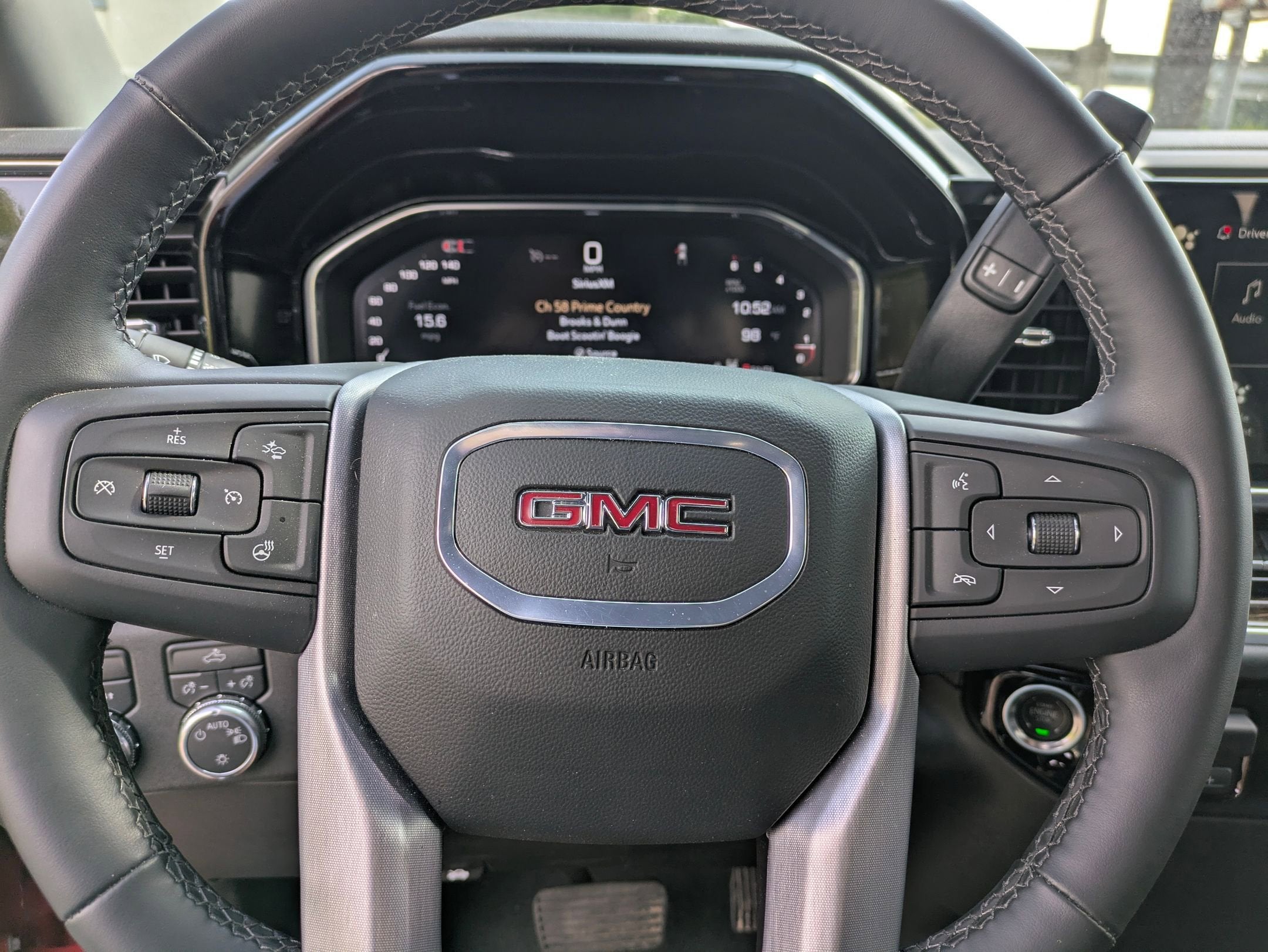 2025 GMC Sierra 1500 SLE