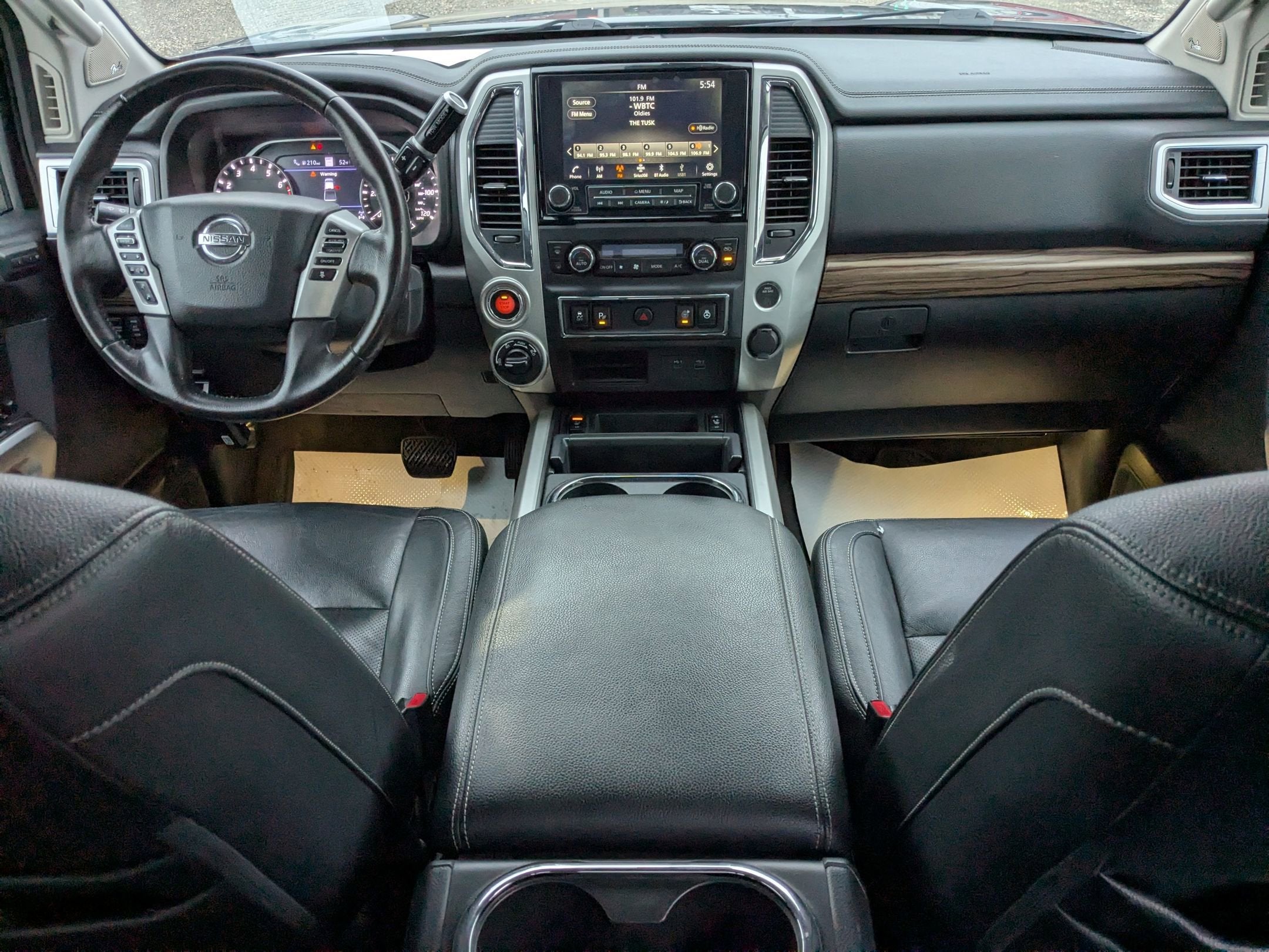 2020 Nissan Titan SL