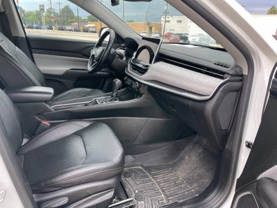 2022 Jeep Compass Latitude Lux