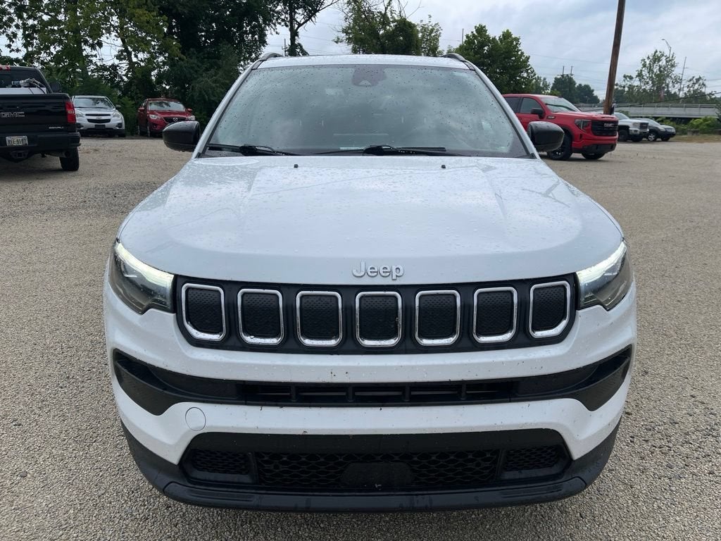 2022 Jeep Compass Latitude Lux