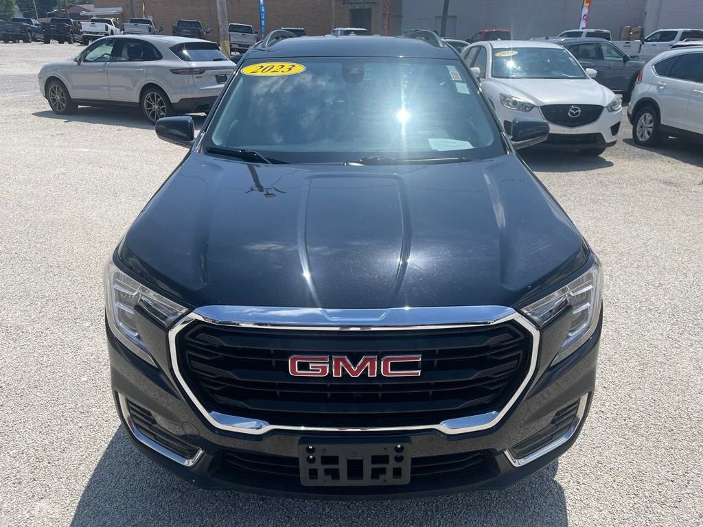 2023 GMC Terrain SLE