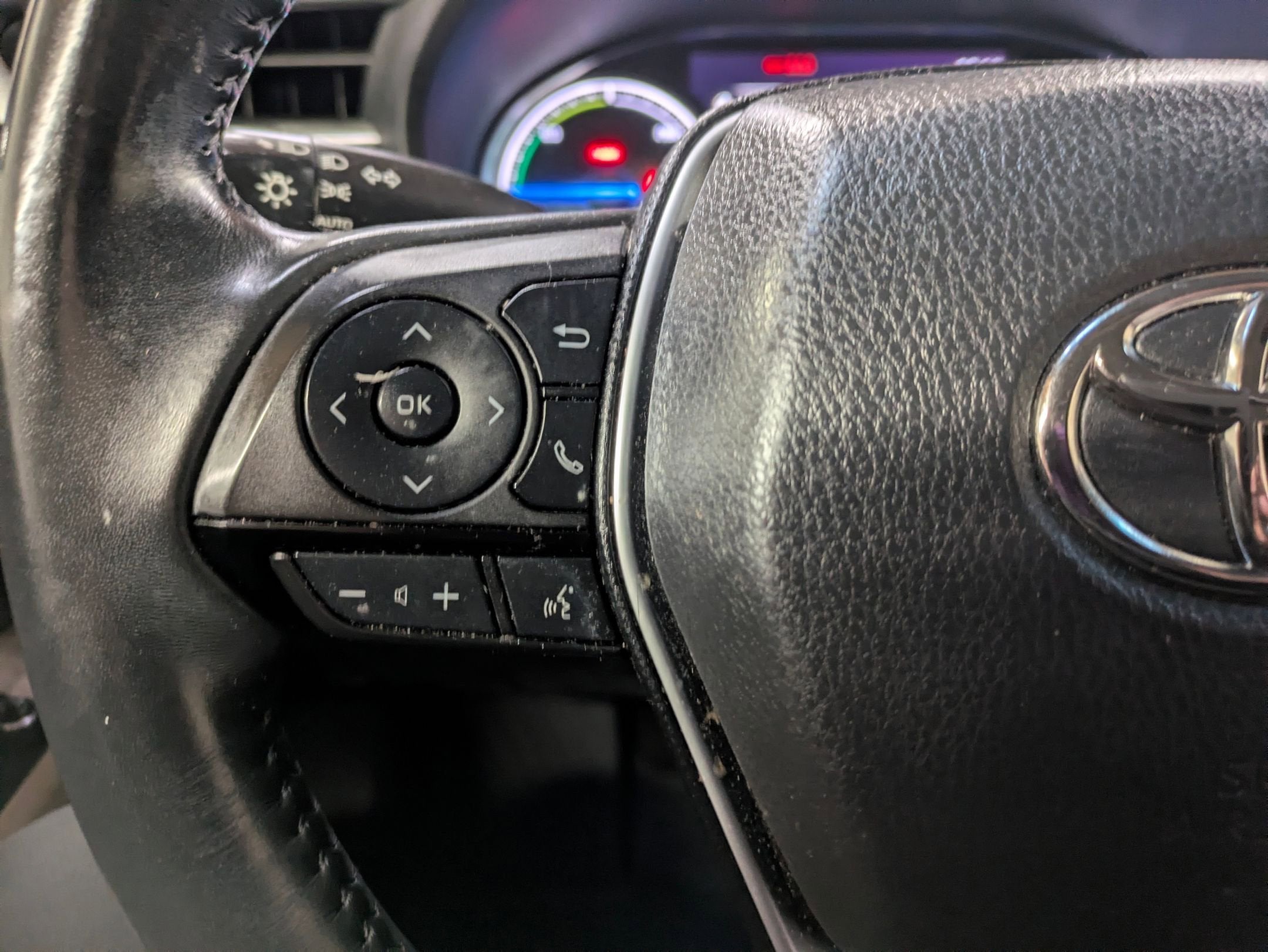 2022 Toyota Venza LE