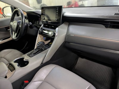 2022 Toyota Venza LE