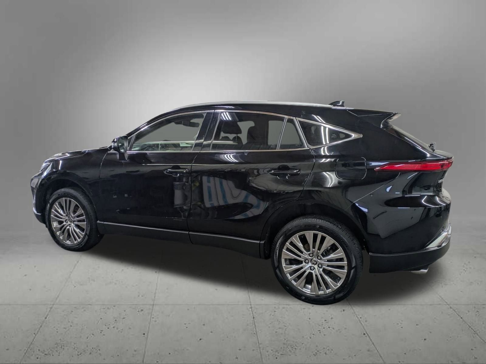 2022 Toyota Venza LE