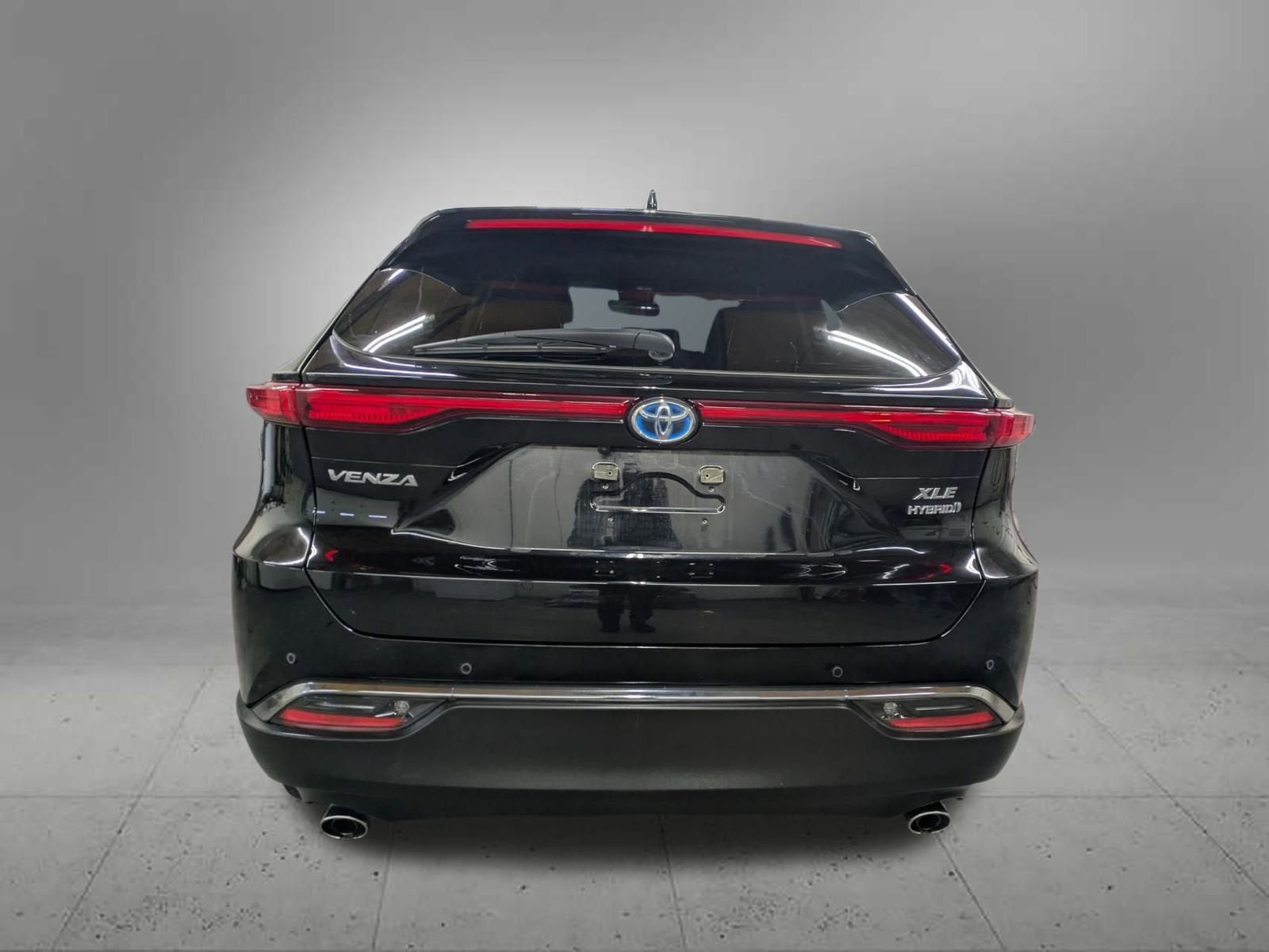 2022 Toyota Venza LE