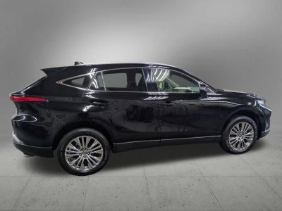 2022 Toyota Venza LE