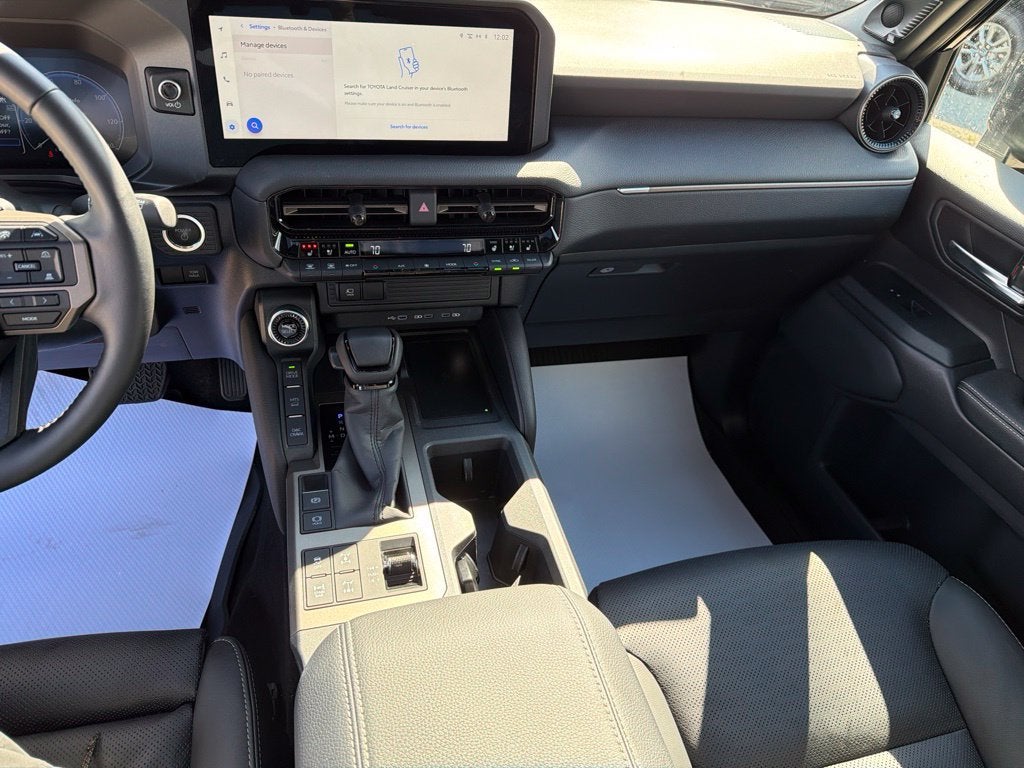 2026 Toyota Land Cruiser Base