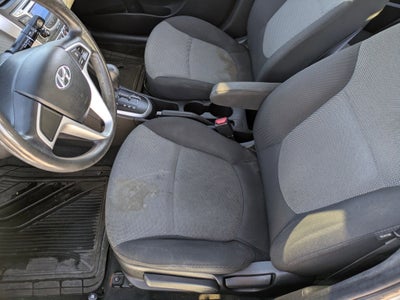 2012 Hyundai Accent GS