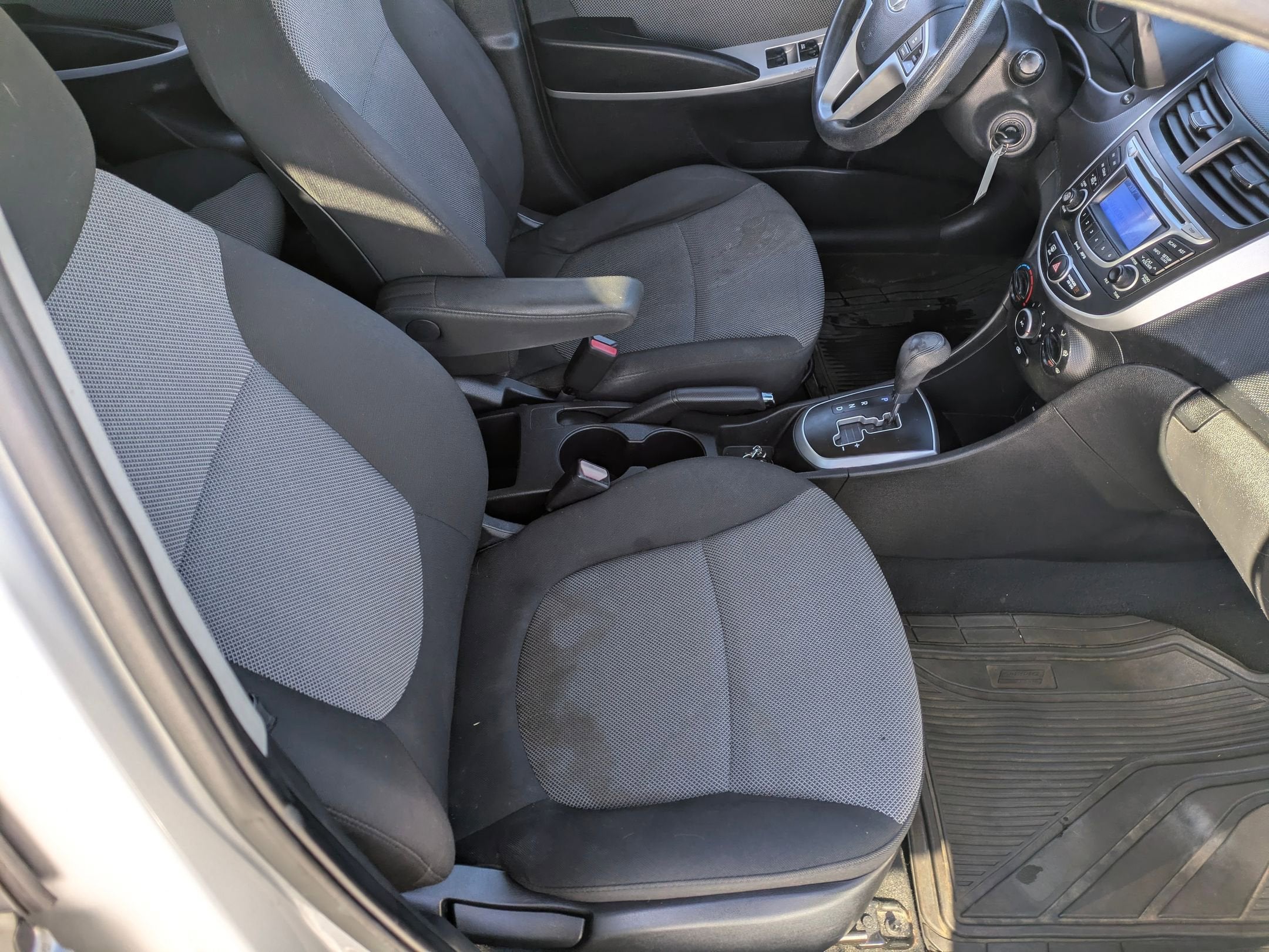 2012 Hyundai Accent GS