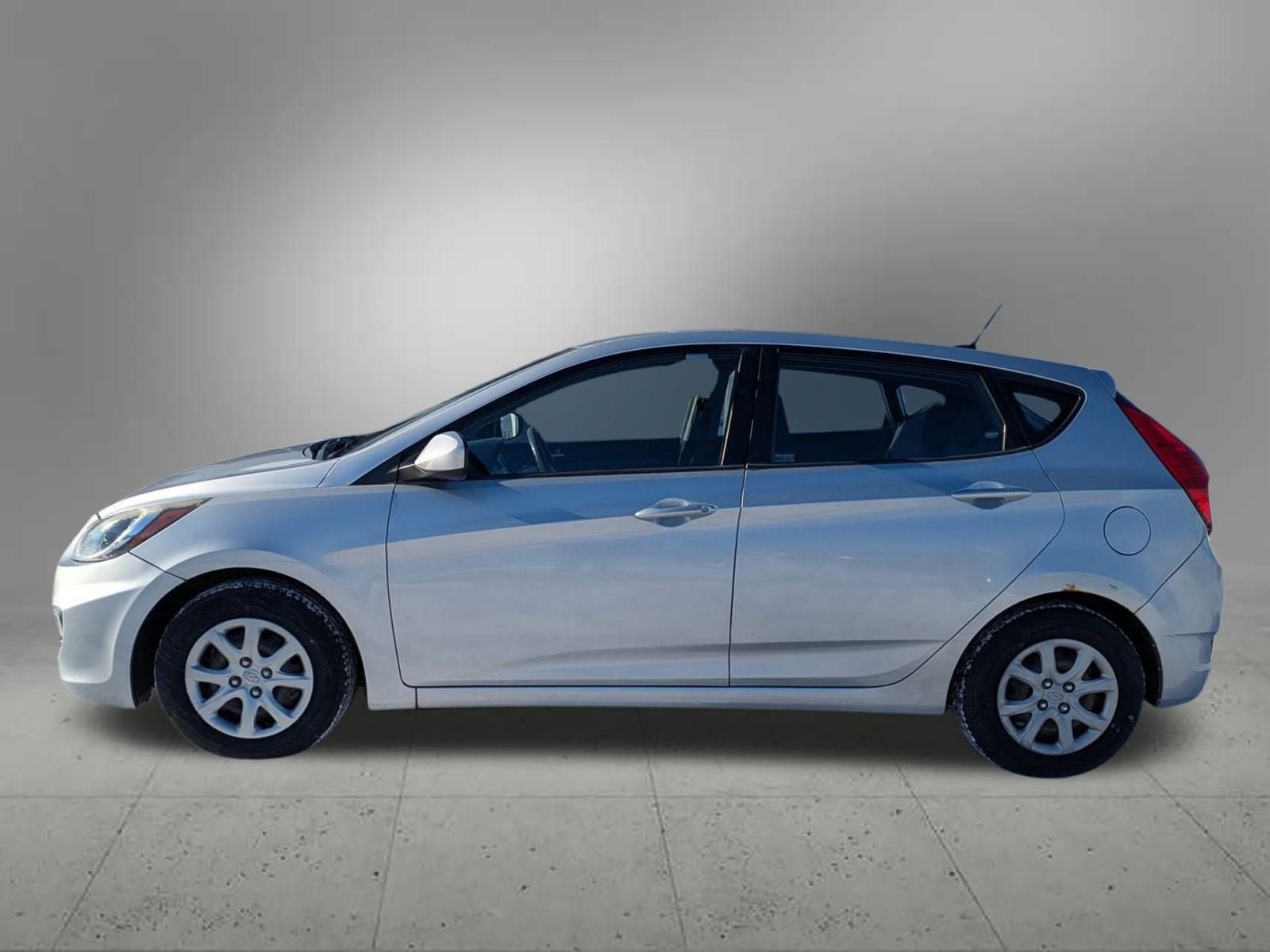 2012 Hyundai Accent GS
