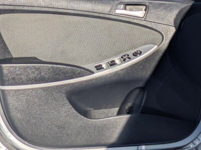 2012 Hyundai Accent GS