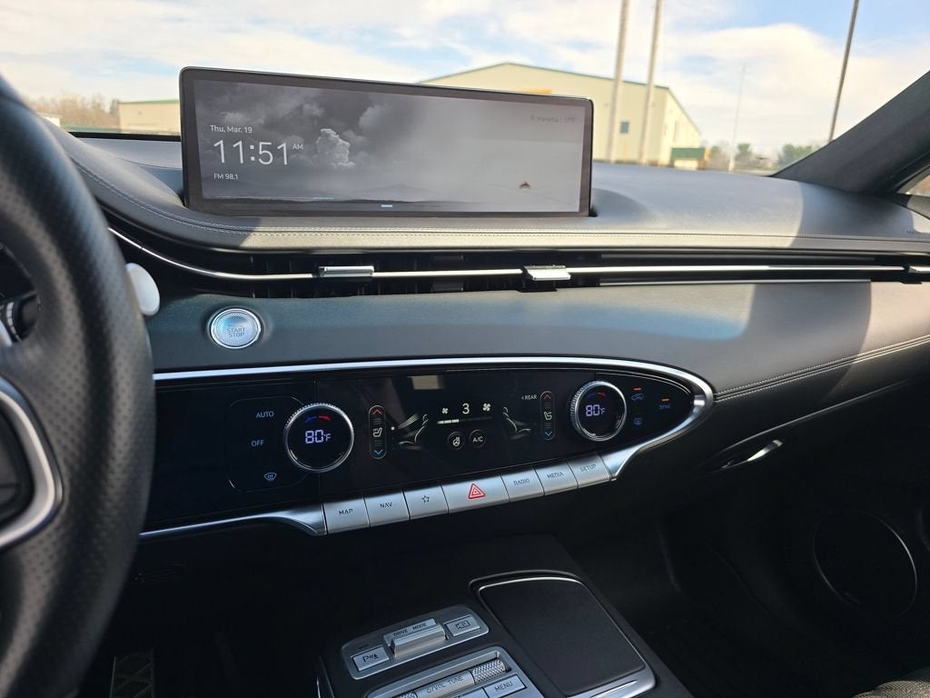 2023 GENESIS GV70 Sport - Photo 17
