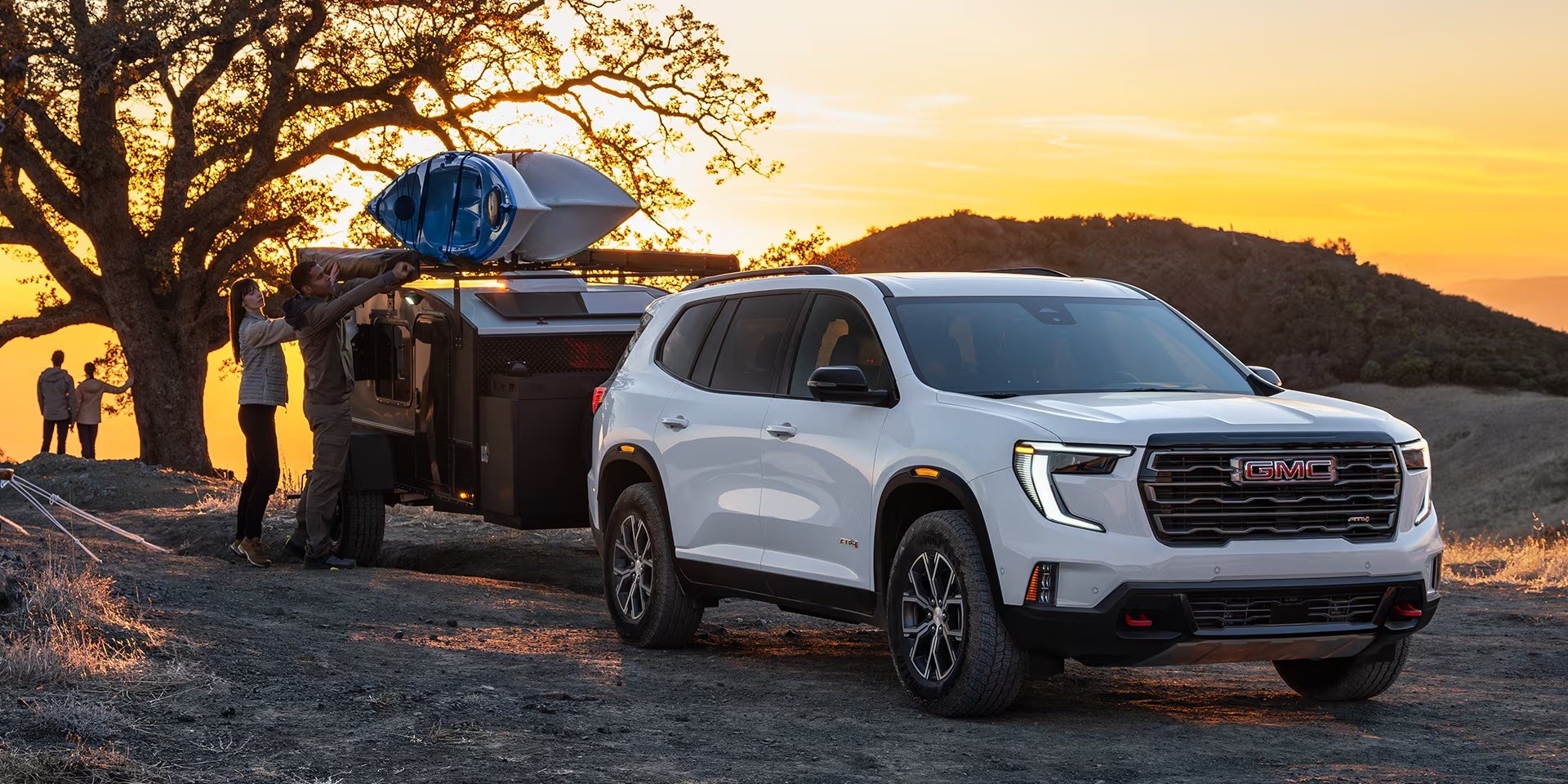 2026 GMC Acadia towing near New Philadelphia